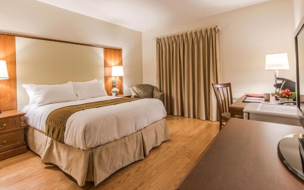Hotel De La Rive Sorel Екстер'єр фото